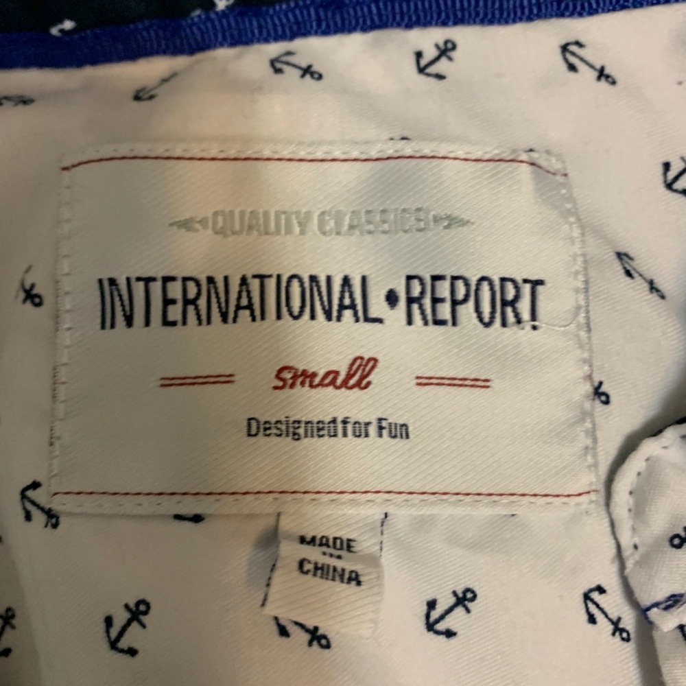 International report anchor button down - Picture 2 of 2